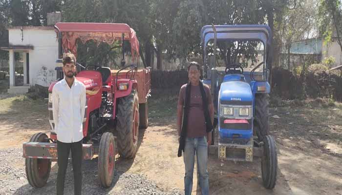 Action Illegal Mining : Officials immediately came into action, seized 8 tractors doing illegal sand mining