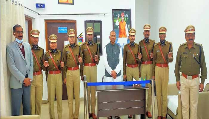 Trainee IPS: Trainee IPS officers met the Home Minister
