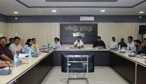 Collector Meeting: Following the instructions of the CM, instructions for action on doctors
