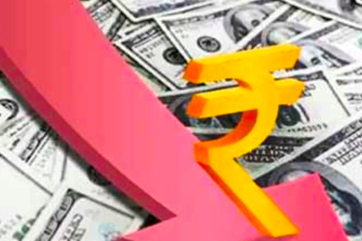 Business News : Rupee has fallen by 7 paise to cross 80, how much will the common man be hit...