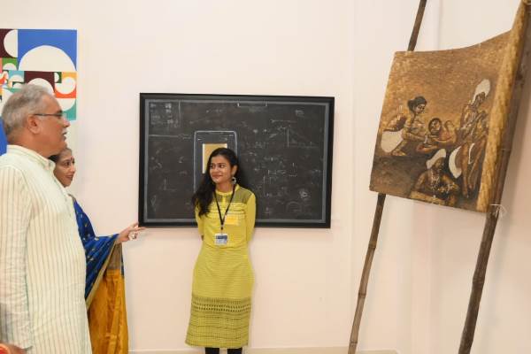 CM Overwhelmed By Seeing Gallery,