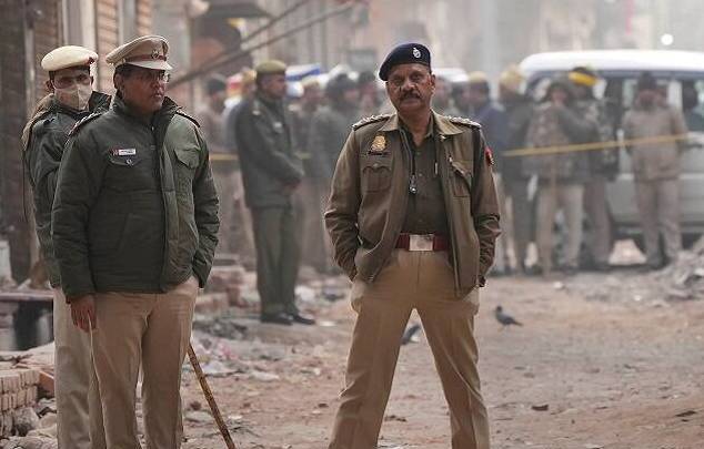 Kanjhawala Case Breaking: 11 policemen suspended after order of Ministry of Home Affairs