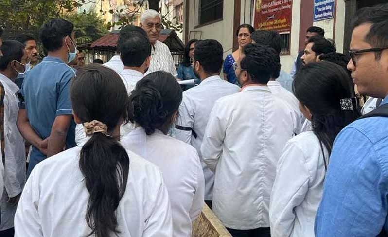 Doctor Strike Breaking : Intern-Junior Resident-Bonded Senior Resident doctors all on strike today