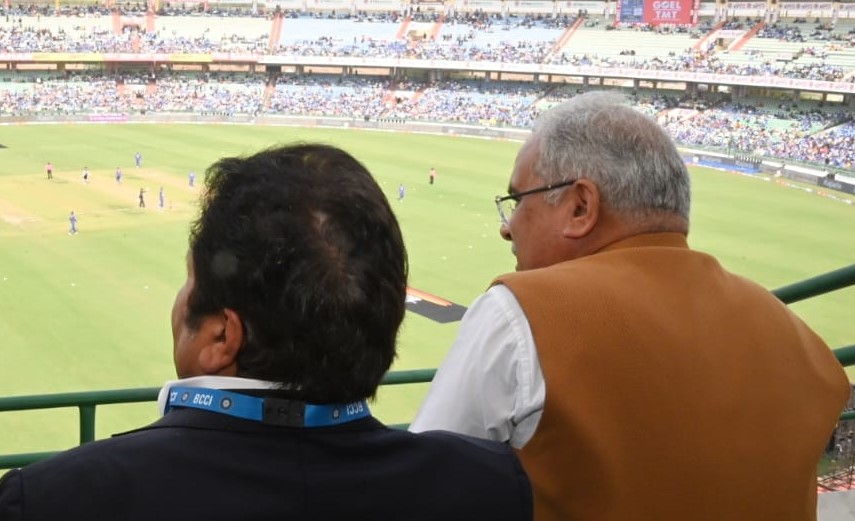Raipur 2nd ODI: Chief Minister Baghel was seen enjoying the match in the spectators' gallery.