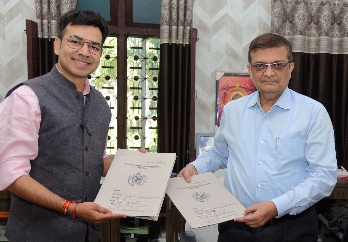 CG College: College students will study digital marketing and media...college signed MoU