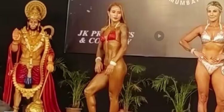 Video Ramp Work: Female bodybuilder did ramp work in bikini in front of Hanuman ji's statue… then