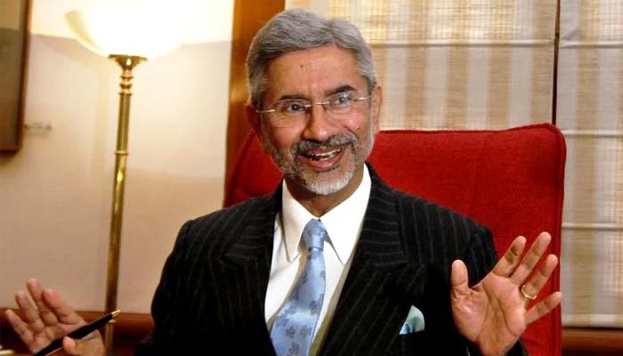 To whom did Foreign Minister S Jaishankar say – he has a habit of going abroad and criticizing India