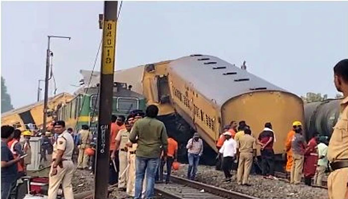 Train collides due to signal overshoot-human error, 13 people have died,