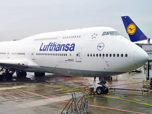 Lufthansa International Flight :