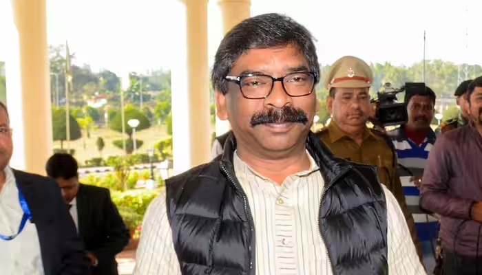 BREAKING: Shock to former CM Hemant Soren, Supreme Court refuses to hear the petition