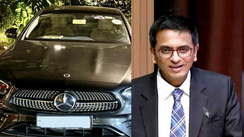 Country's Chief Justice Chandrachud's car
