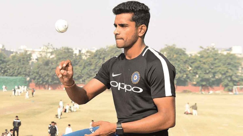 IPL 2024: Big blow to Lucknow; Star bowler out of IPL!..