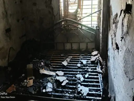 Fire In Raipur's Ashiana Apartment :