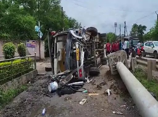 Passenger Bus Overturned In Bilaspur :