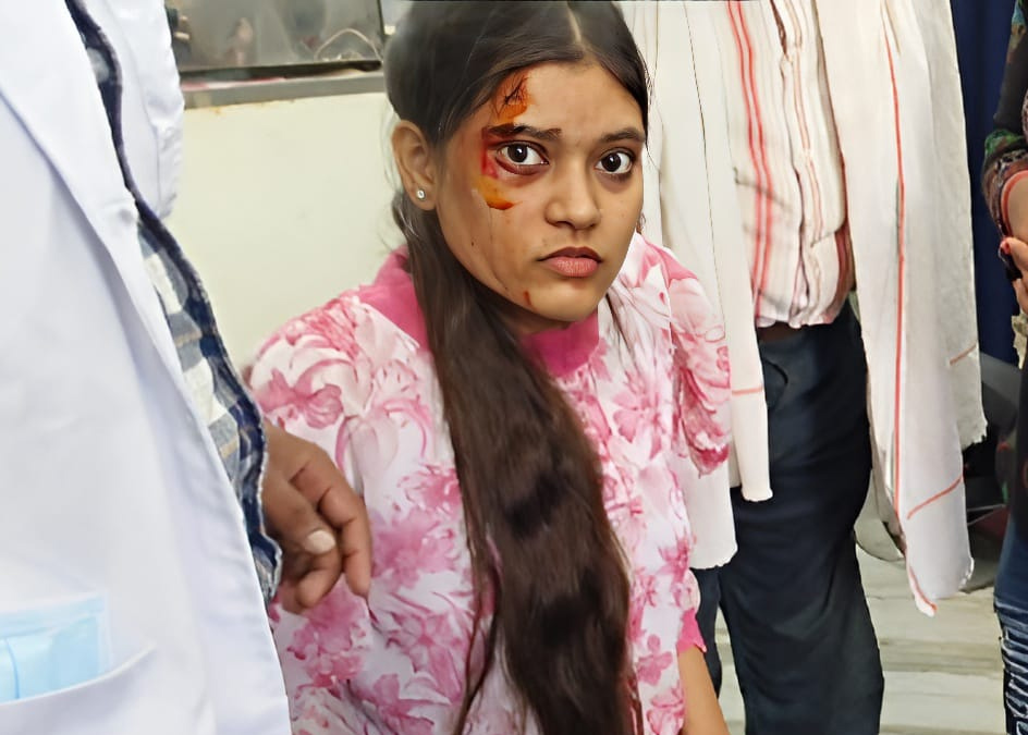 Chhattisgarh Gariaband accident PreBed exam student reached injured center