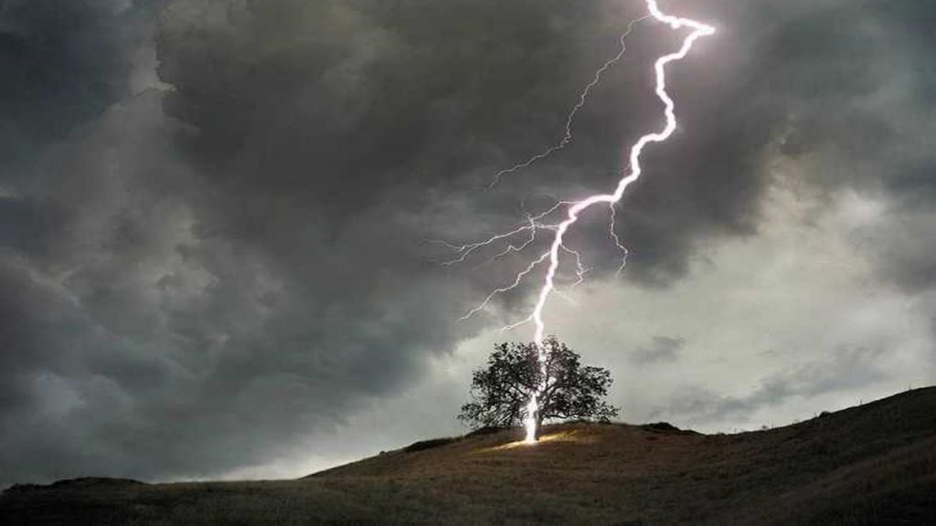 Gaurela-Pendra-Marwahi natural phenomenon rain, lightning, death