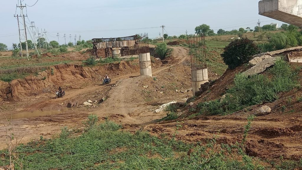 Khairagarh Raipur bypass road Amner river bridge construction incomplete traffic pressure