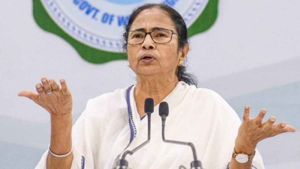 Mamta didi played in the NITI Aayog meeting