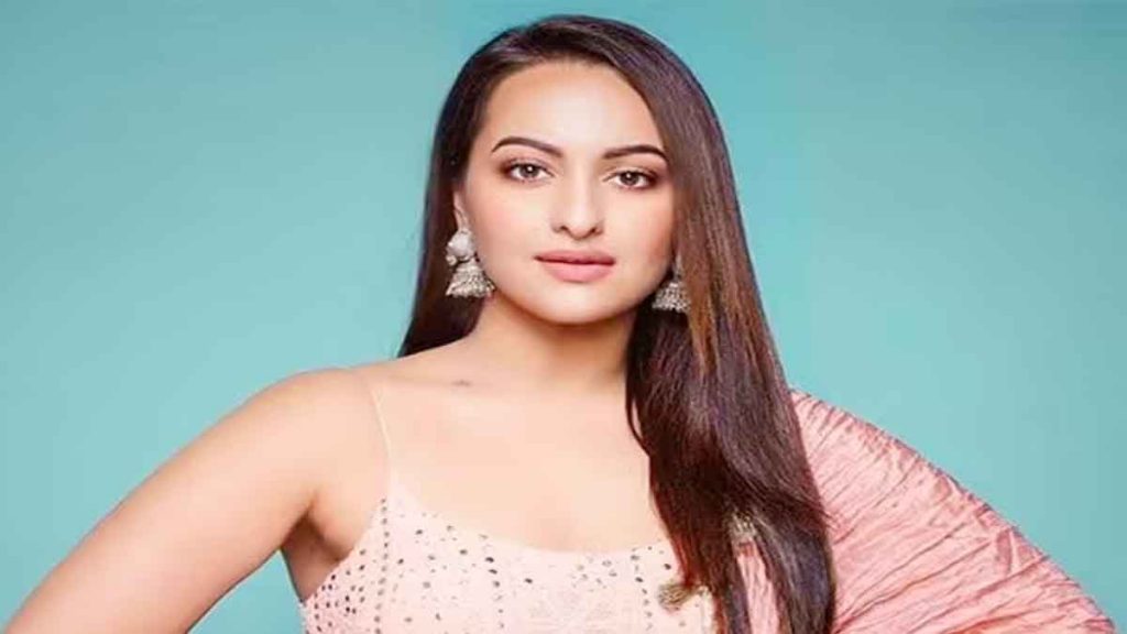 Sonakshi did not get Ambani's invitation