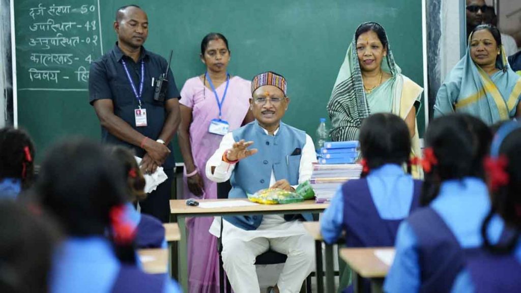 CM Sai stressed on the importance of primary education in local languages, now summer camps will be held every year in government schools