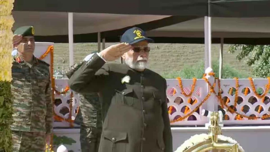 Nation salutes the martyrs of Kargil