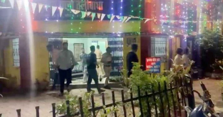 Raipur police issued a historic press release, pictures and names of influential gamblers caught gambling at Hotel Babylon Capital have also disappeared...