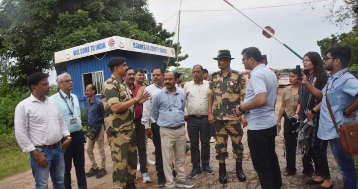 Media team of Chhattisgarh visited BSF's Indo-Bangla border check post..