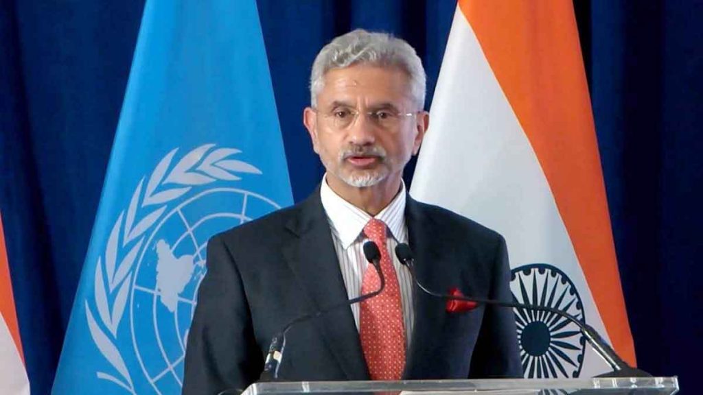 Indian Foreign Minister launches political strike against Pakistan