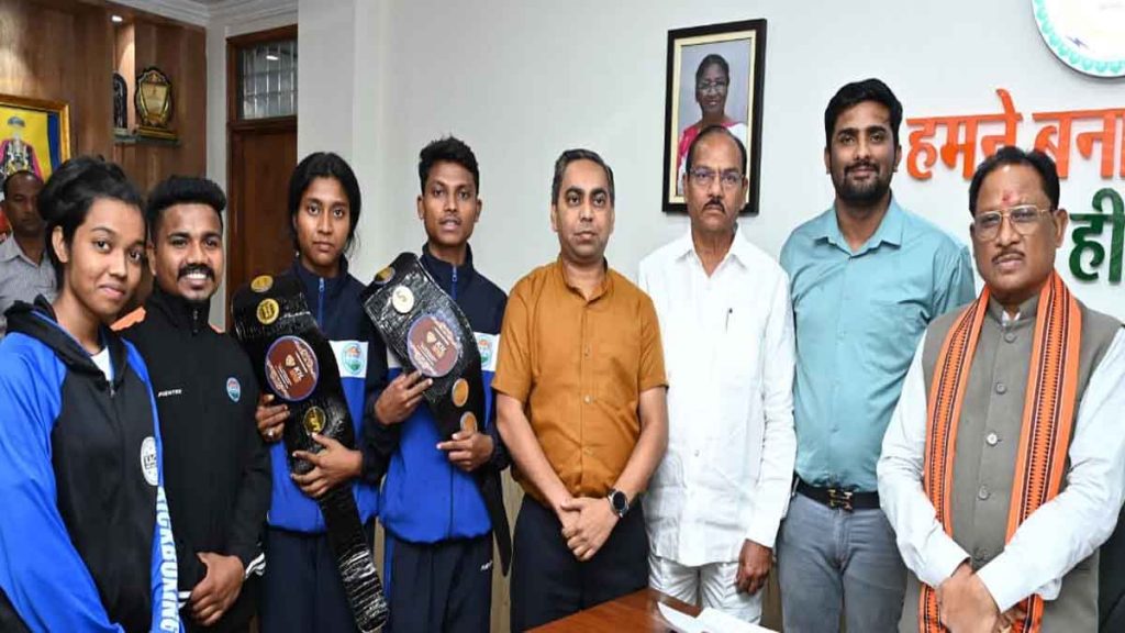 Players from Chhattisgarh won medals in national competition, Chief Minister congratulated them for their bright future.