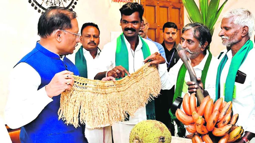 Farmers of Tamil Nadu made a courtesy call on Chief Minister Vishnu Dev Sai