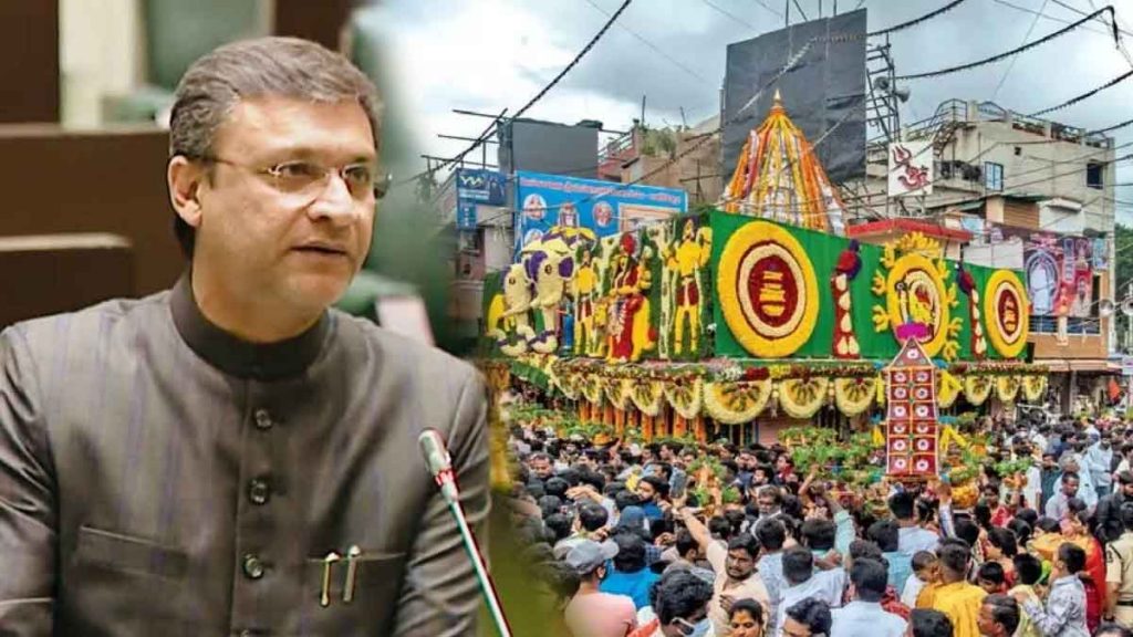 Akbaruddin Owaisi asked for funds for the development of the temple, the Chief Minister immediately gave 20 crores