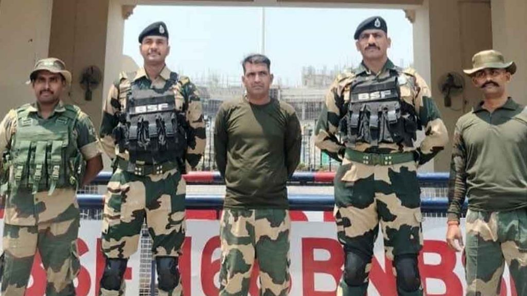 Big news! BSF jawan rescued from the clutches of Pakistani Rangers; had crossed the border unknowingly...