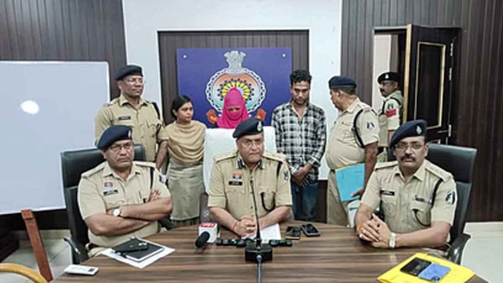 STF's second major action, Sahida living in Bhilai as Jyoti, both husband and wife Bangladeshi, arrested