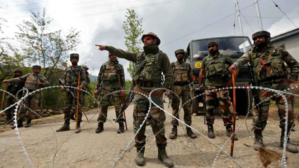 Big preparations by Indian Army! 6 killed, operation to kill 11 continues