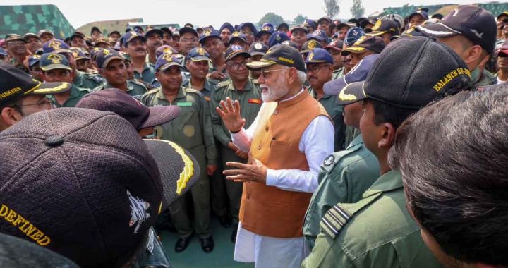After 'Operation Sindoor', PM Modi reached Adampur Airbase, talked to the soldiers