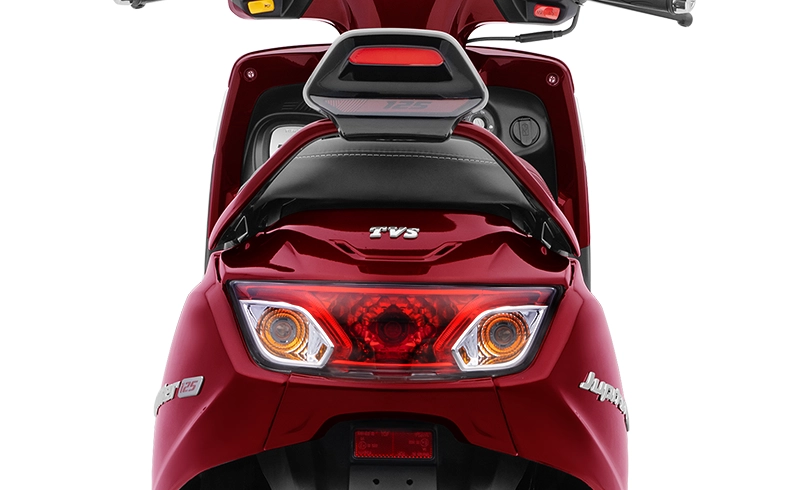 TVS Jupiter 125 Dual Tone SmartXonnect Scooter new