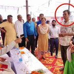Panchayat Secretary Suspended In Chhattisgarh : सुशासन तिहार में सचिव की शर्मनाक हरकत…शराब के नशे में पहुंचा शिविर…महिला सरपंच की शिकायत पर हुआ सस्पेंड…!