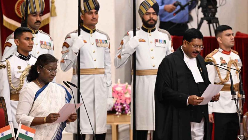 BR Gavai is the new Chief Justice of the country; President Draupadi Murmu administered the oath