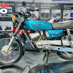 Yamaha RX100 बाइक : यामाहा ने मार्केट में फिर से पेश कर दी है 90 के दशक की सबकी चहेती Yamaha RX100 बाइक, कम कीमत में मिलेंगा शानदार माइलेज और धासू फीचर्स