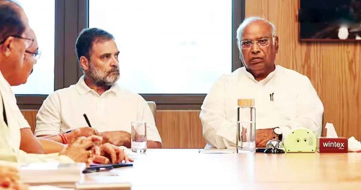 Demand to give full state status to Kashmir
