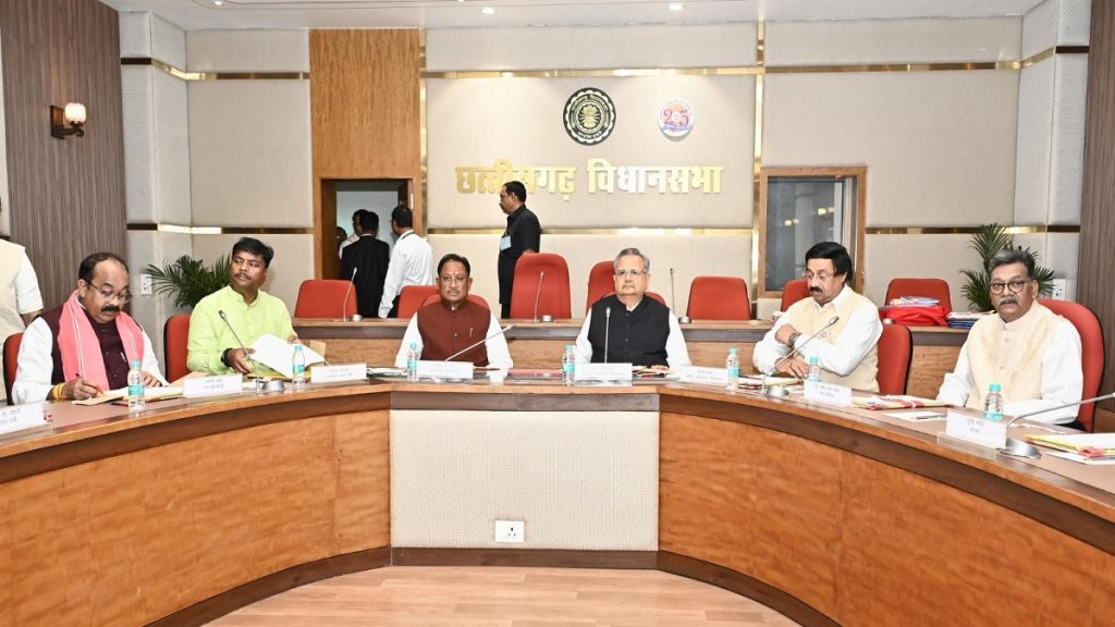 Chief Minister and opposition face to face in the assembly committee room