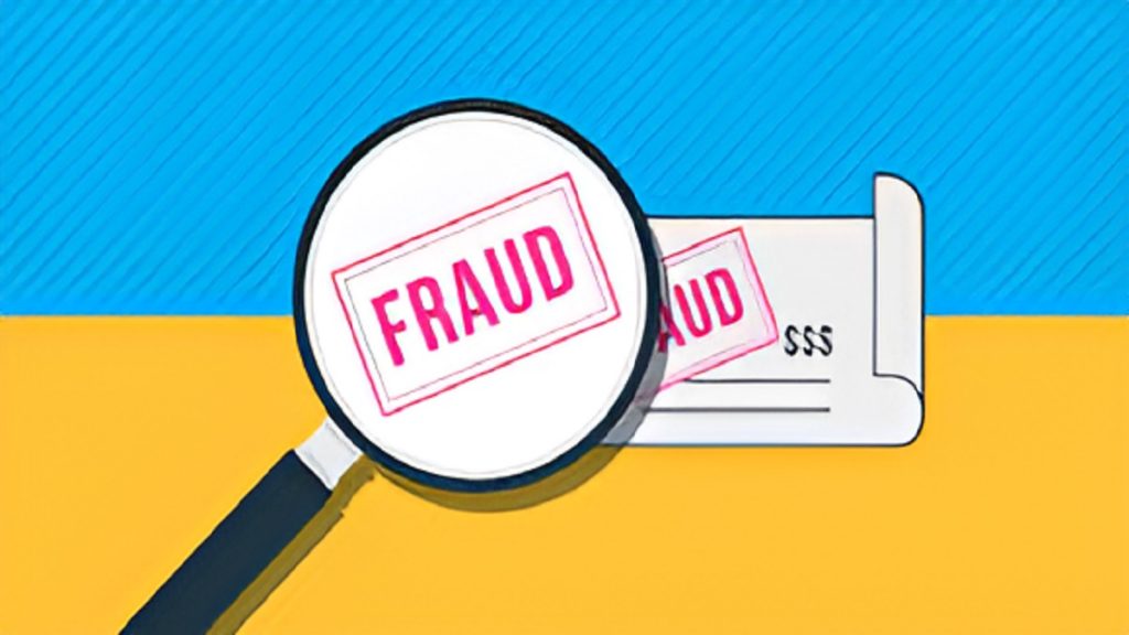 Axis Bank fraud Chhattisgarh