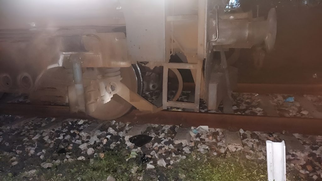 Diesel Engine Derailment :