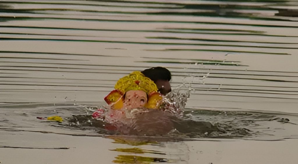 Idol Immersion Ban