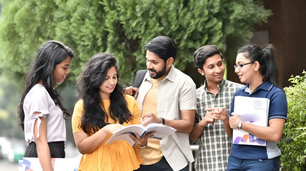 LIC Recruitment 2025