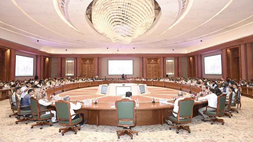 MPs brainstorm on National Cleanliness Mission