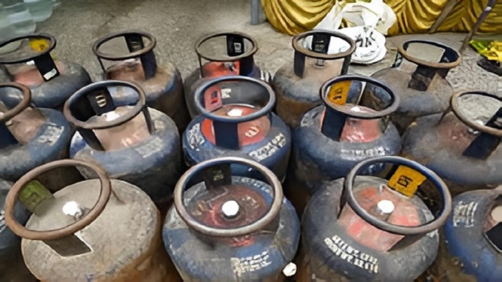 Commercial Gas Cylinder Price