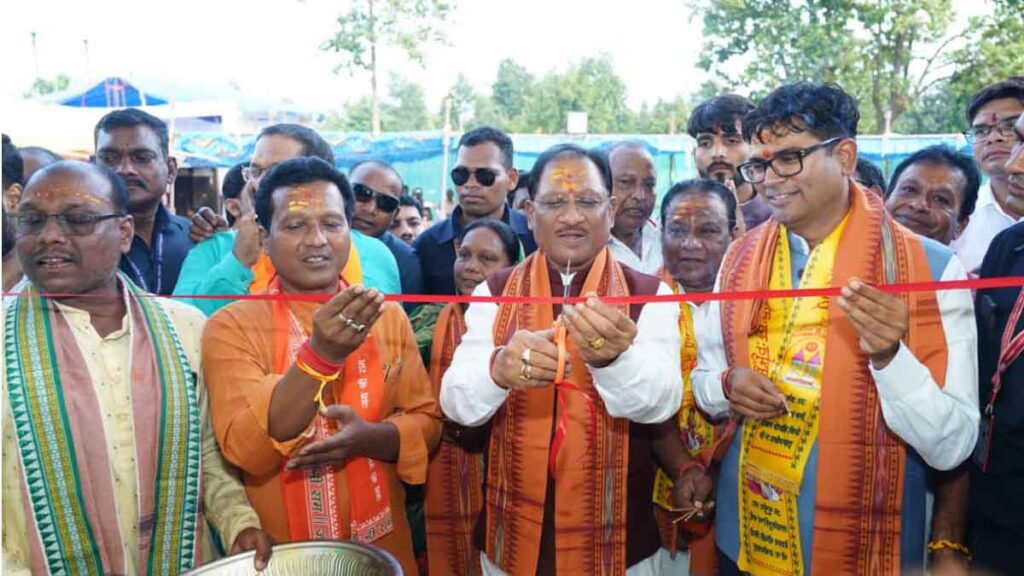 CM Vishnudev Sai participated in the altar worship of Raneshwar Ramchandi Temple in Jhagpur.