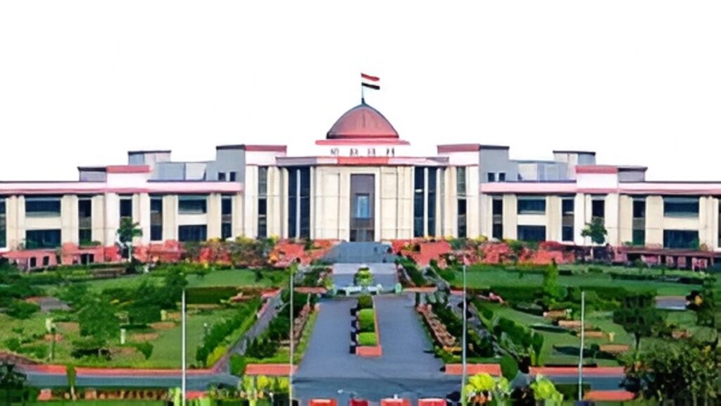 Bilaspur Court Chaos