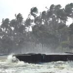 Cyclone Dithwah : श्रीलंका के बाद चक्रवात ‘दितवाह’ की भारत में दस्तक, तटीय राज्य हाई अलर्ट पर